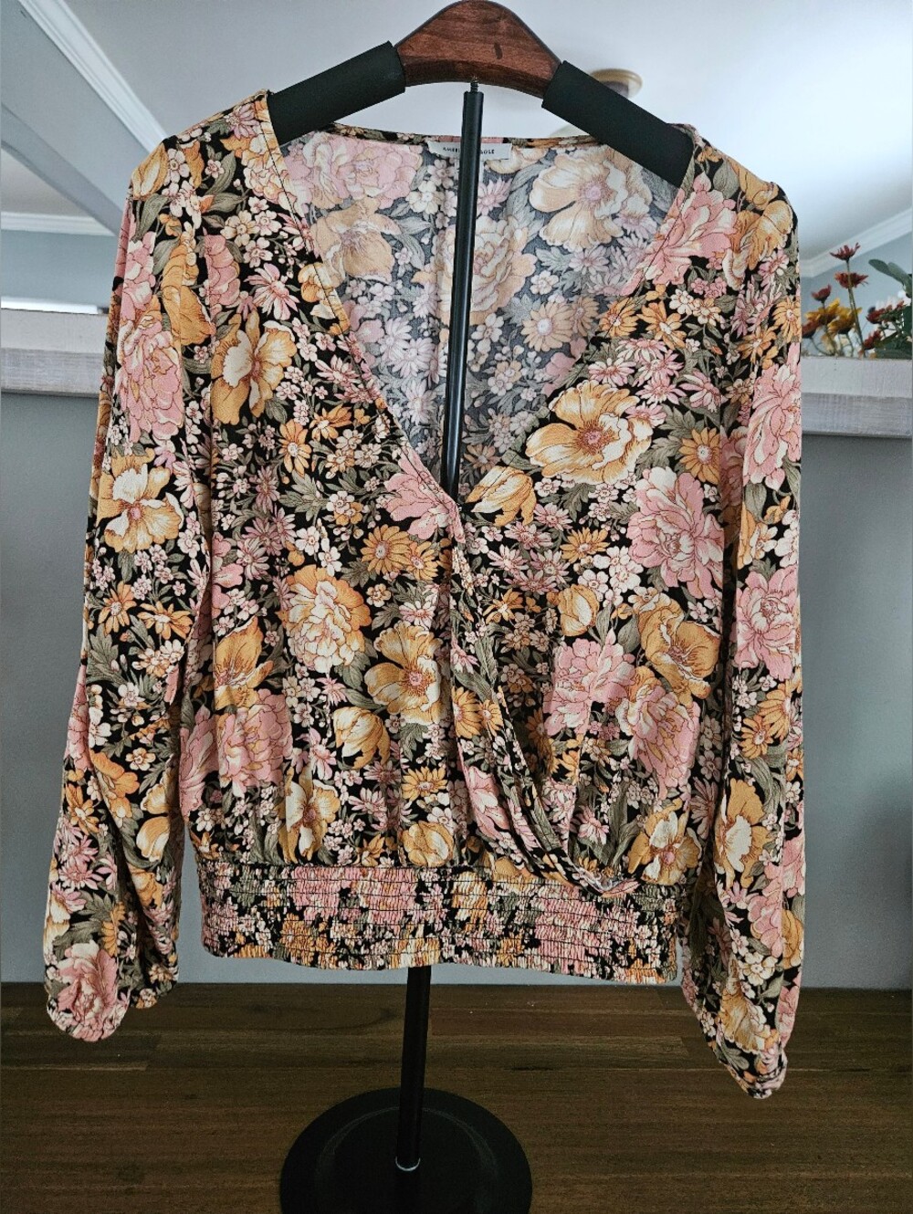 Women's floral accent blouse, size medium,  from American Eagle.